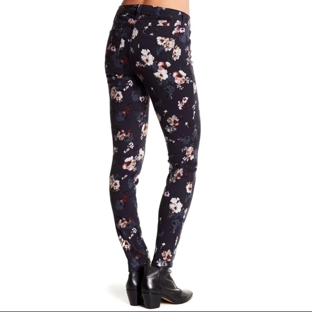 Vintage America Blues Floral Skinny Jeans | Dark Wash | Size 12